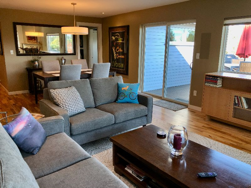 West Side Hill House with View Walking Distance to Downtown Recently Remodeled - Photo 6