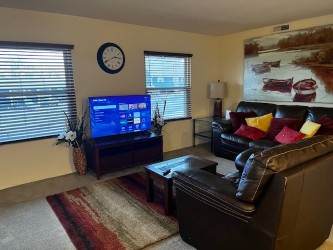 2-Bed Apartment in Gated Community w/Pool- Close to All Major Hospitals - Photo 6