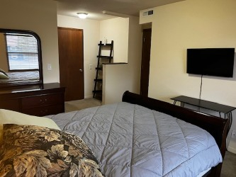 2-Bed Apartment in Gated Community w/Pool- Close to All Major Hospitals - Photo 8