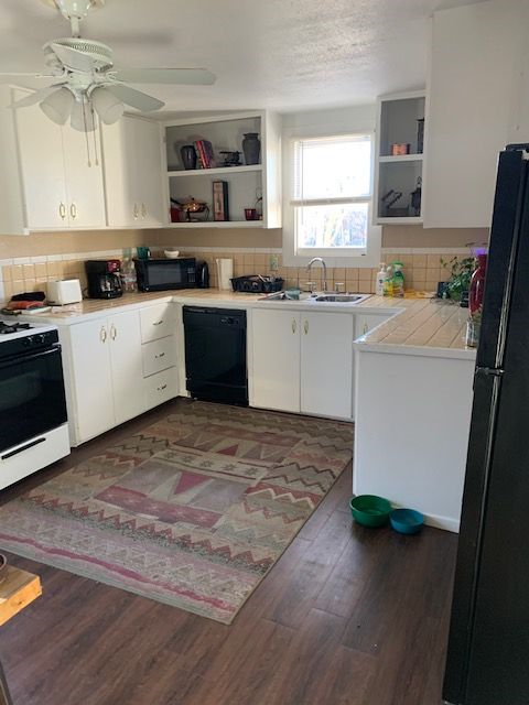 Fully furnished, all bills paid - Photo 5