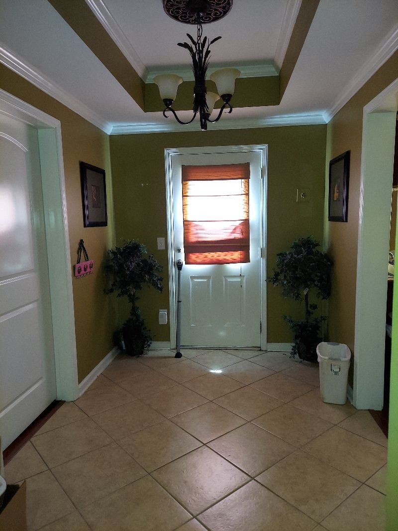 Beautifully FURNISHED COZY Basement Apartment With PRIVATE BATH And 