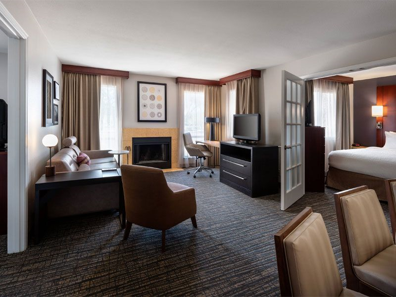 Sonesta ES Suites - Two Bedroom King Suite