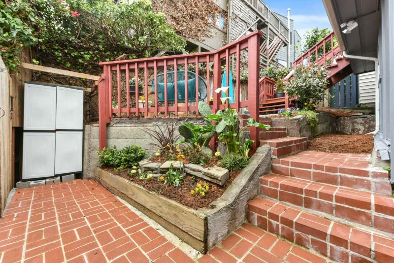 Ocean Beach Garden Apartment - Photo 5