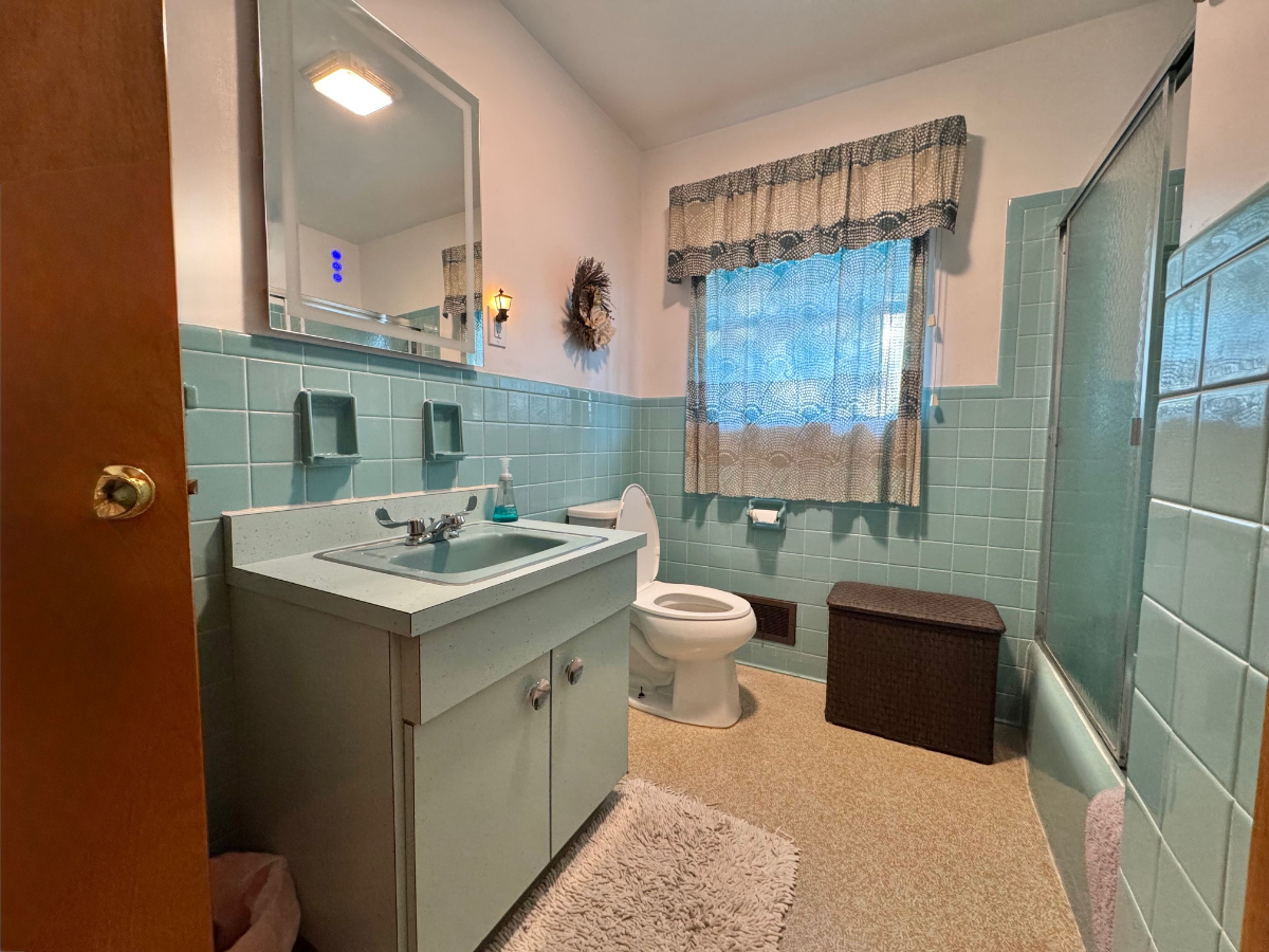 Beautiful Brick Rancher Centrally Located off Route 50 and Interstate 79 - Photo 10