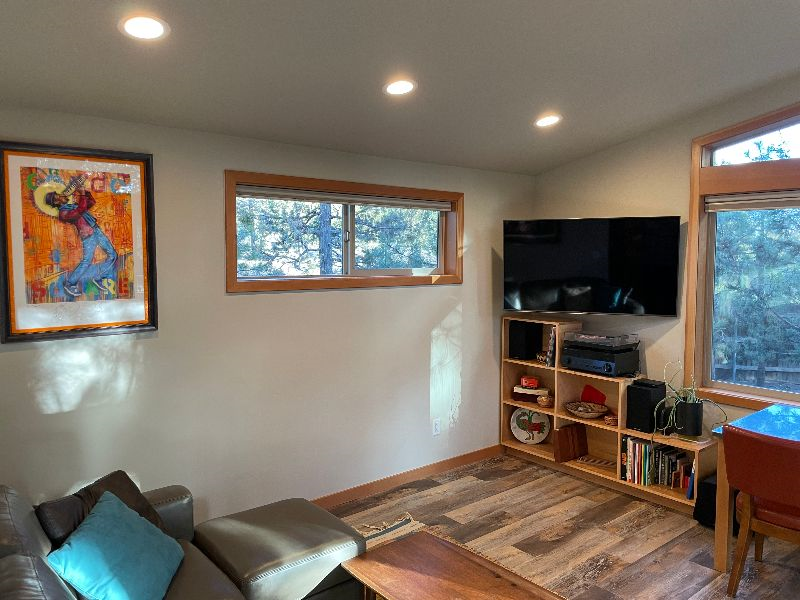 Executive Custom Westside Cottage - Photo 5