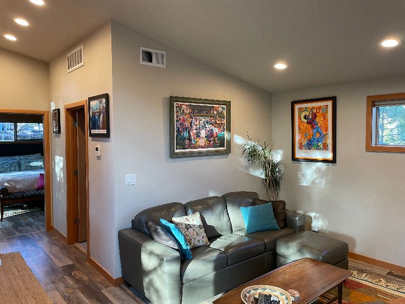 Executive Custom Westside Cottage - Photo 6