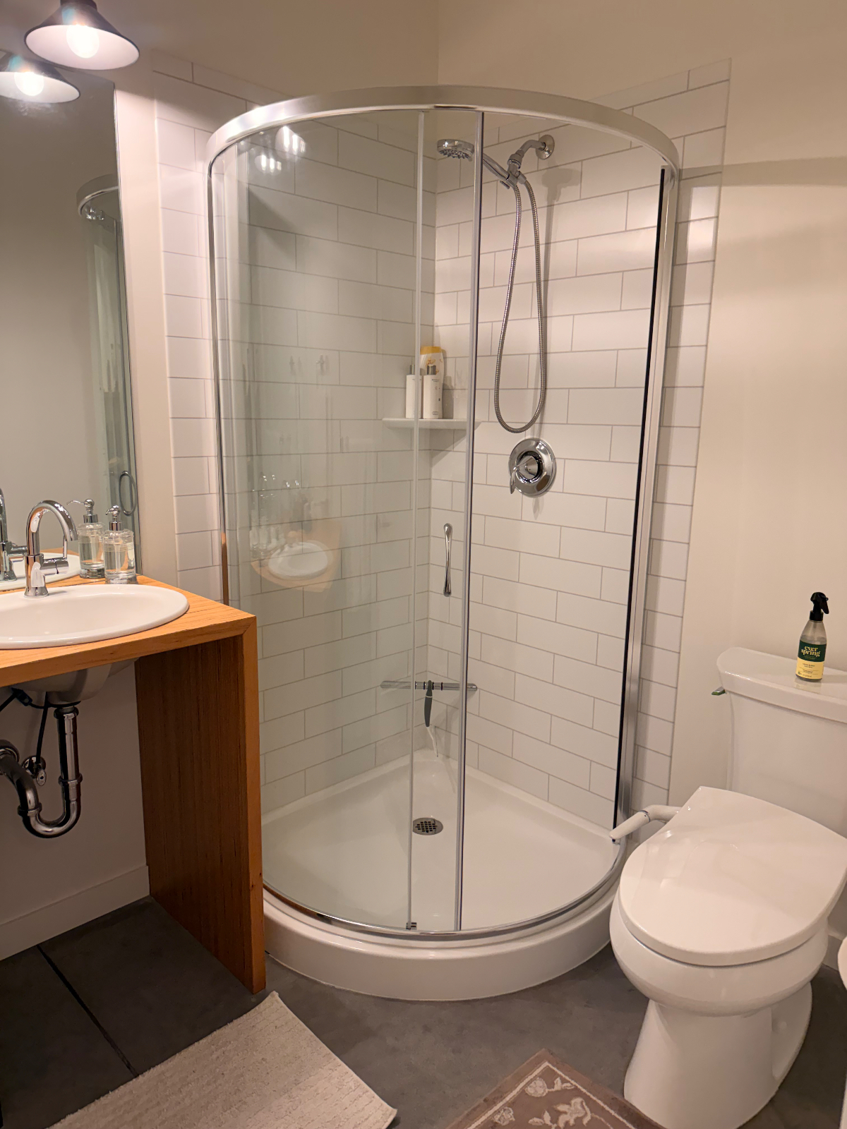 West End Private Room - Photo 2