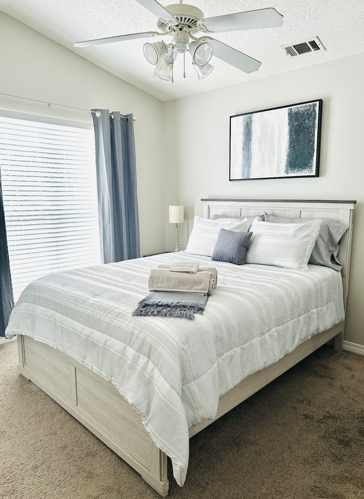 FURNISHED BEDROOM W SHARED BATHROOM IN THE HEART OF PENSACOLA - CLOSE TO HOSPITALS, UWF & PSC - IDEA - Photo 5