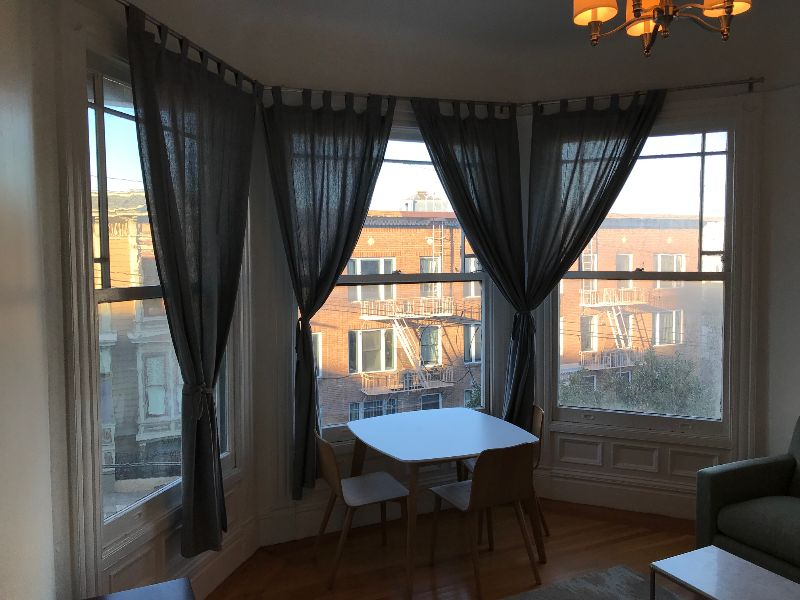 Beautiful, large 1 BR / 1 BA furnished second floor apartment in Hayes Valley / Lower Haight - Photo 3