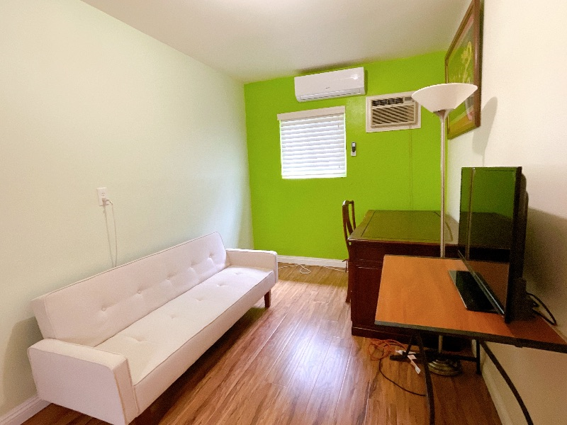 New Remodeled House every room has private bathroom in Rowland Heights room 1
