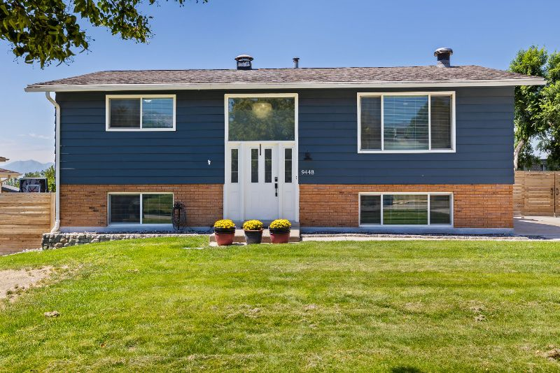 Cottonwood Escape: Private Upstairs Apartment