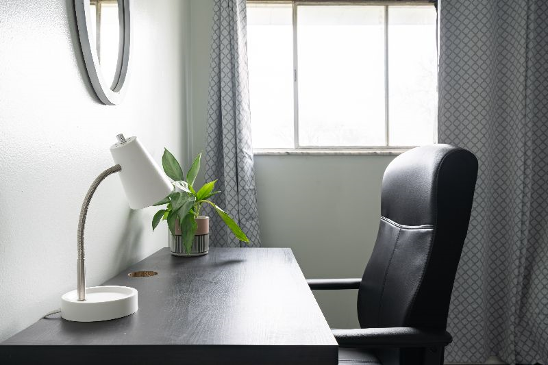 1BD APT DTWN 3 blocks from Children's HSP
