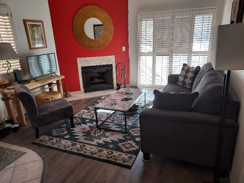 2-Bedroom 2-Bath Fully Appointed Condo