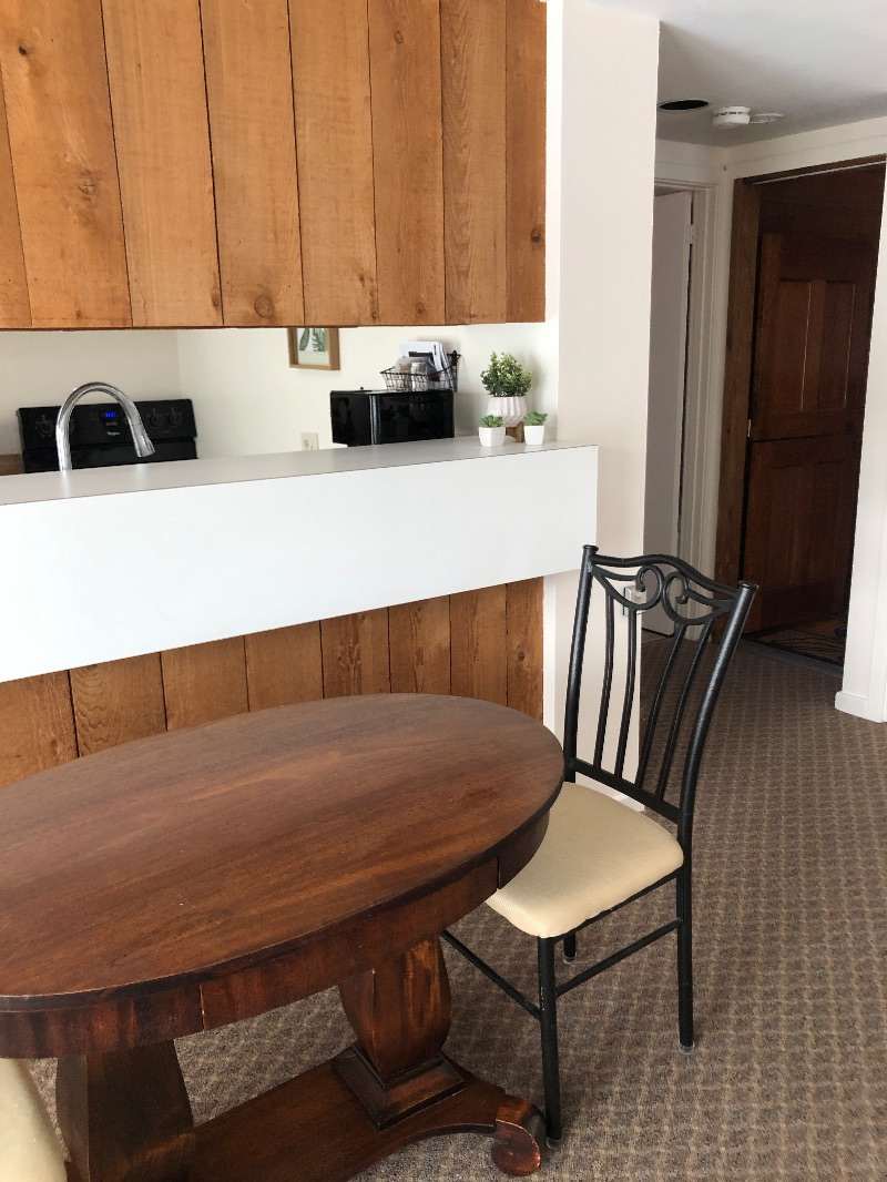 Cozy Quiet Getaway - Photo 11