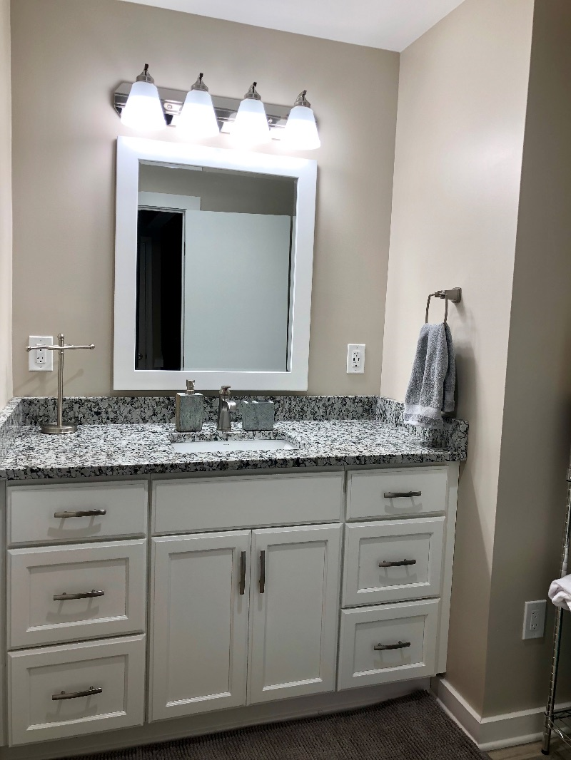 Remodeled quiet apt in heart of Neighborhood of the Arts - Photo 4