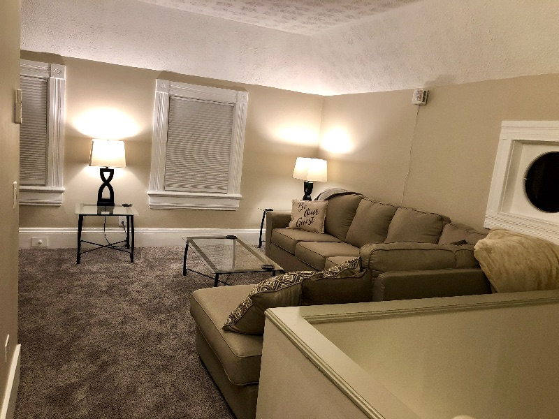 Remodeled quiet apt in heart of Neighborhood of the Arts - Photo 7