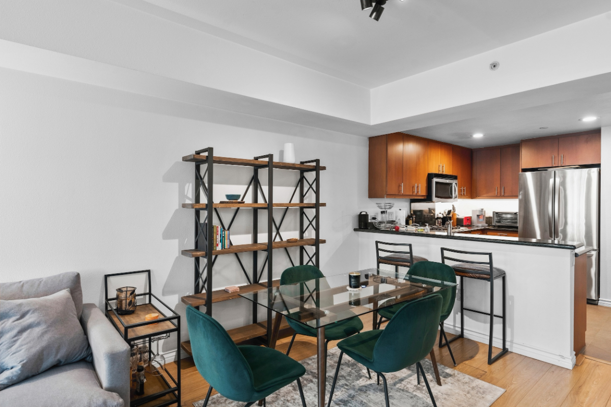 Cozy Downtown Apartment Close to Petco and Gaslamp - Photo 5