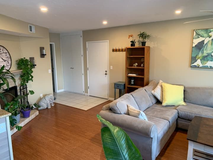 Condo in Point Loma/Ocean Beach/Pacific Beach - Photo 2