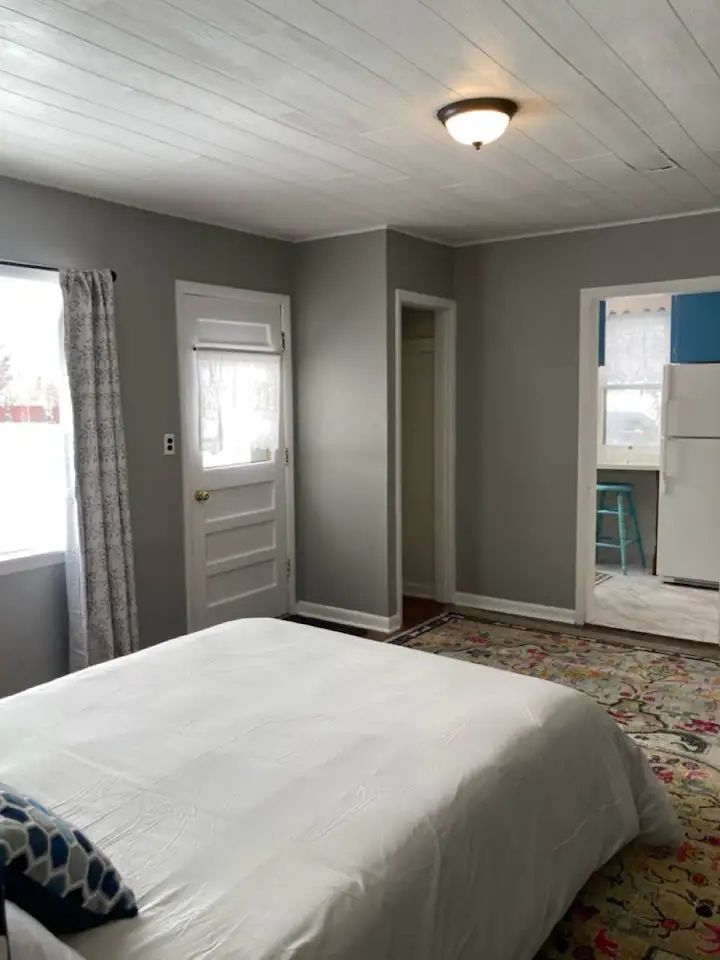 Charming Studio In Friendly Neighborhood - Photo 10