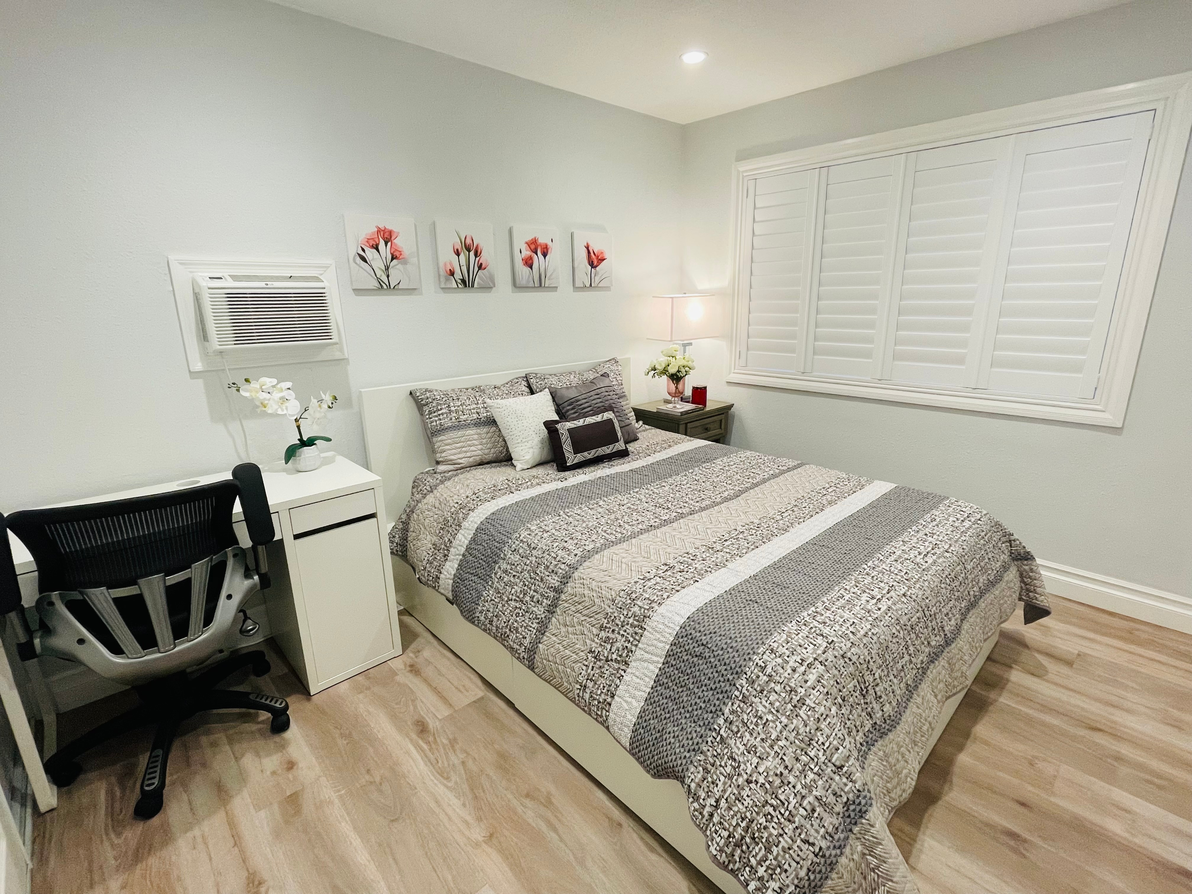 Beautiful House - Multiple Rooms for Rent, Fully Furnished - Photo 3
