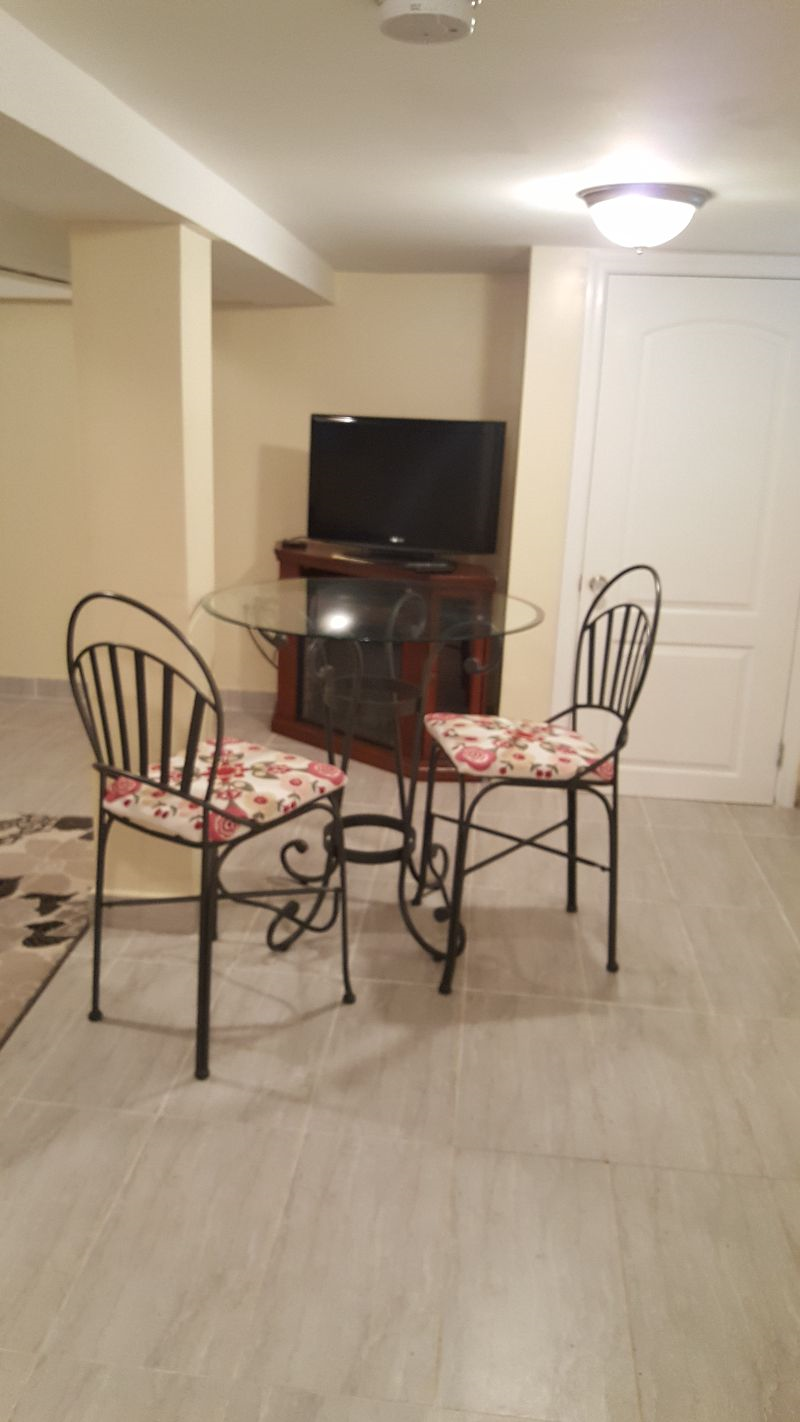One Bedroom Furnished Apartment, South Ozone Park, Queens - Photo 4