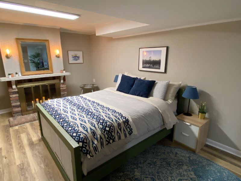 Cozy basement unit near UVA and downtown - Photo 2