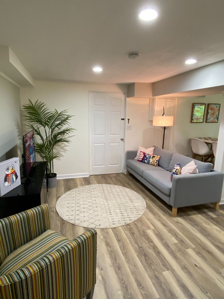 Cozy basement unit near UVA and downtown - Photo 5
