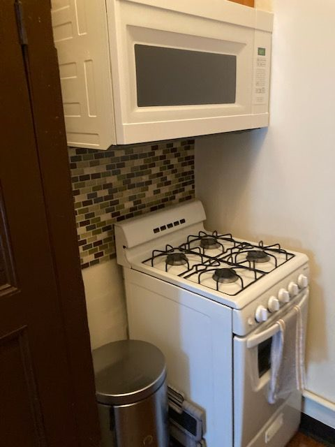 Manhattan Brownstone-#6 - Photo 9