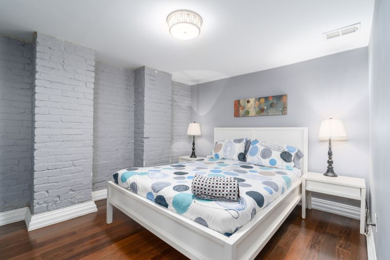Cozy Exposed Brick 2 BD In Adams Morgan - Photo 8