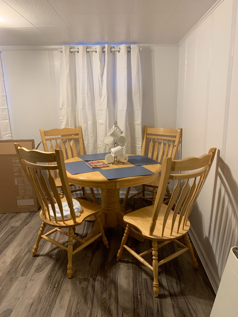 Fully furnished basement, just 5mins from hospital - Photo 5