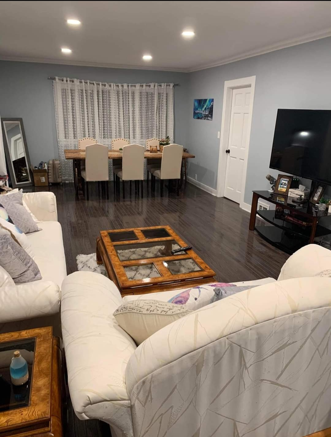 Fully furnished basement, just 5mins from hospital - Photo 3