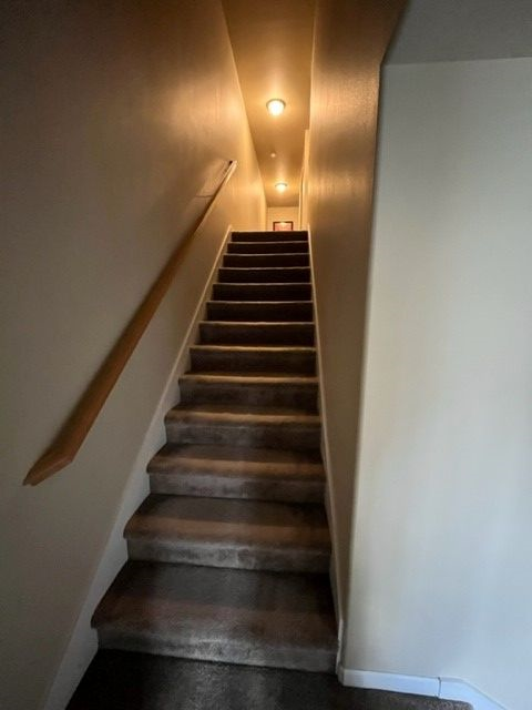 Cozy Townhouse close to Old Mill District - Photo 2