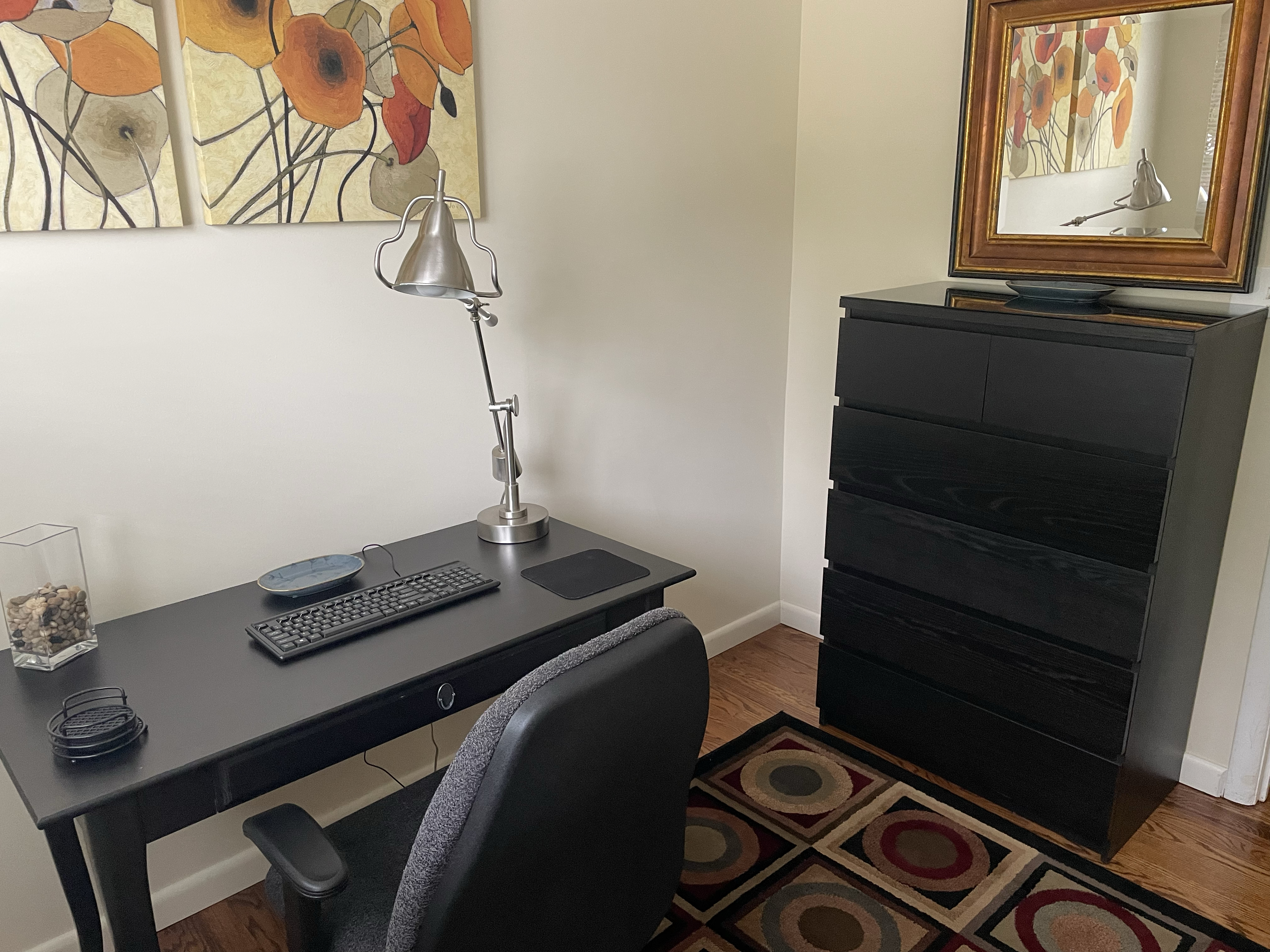 Fully furnished apartment in South Hills area of Charleston, WV - Photo 10