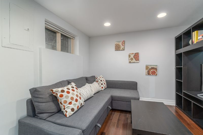 Cozy & Comfortable 1BD in Capitol Hill - Photo 3