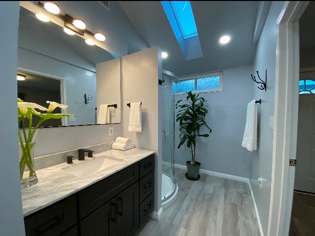 New UNIT Beautiful Studio Apartment in Nice Neighborhood - Photo 6