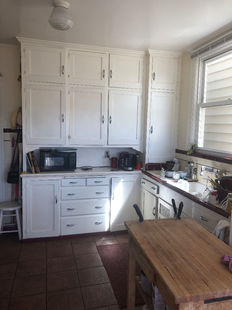 Safe Sunny Home with Deck - Photo 4