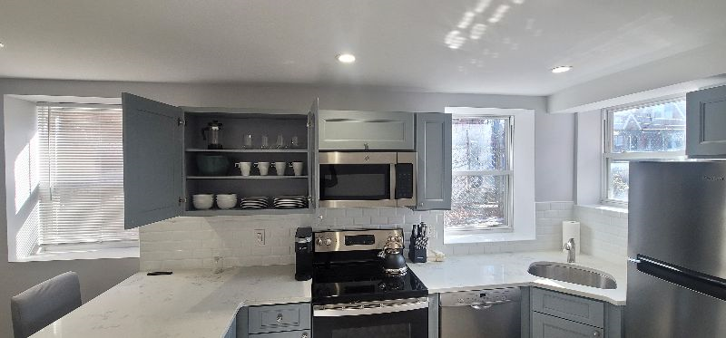 Cozy Oasis in Wakefield - Photo 3