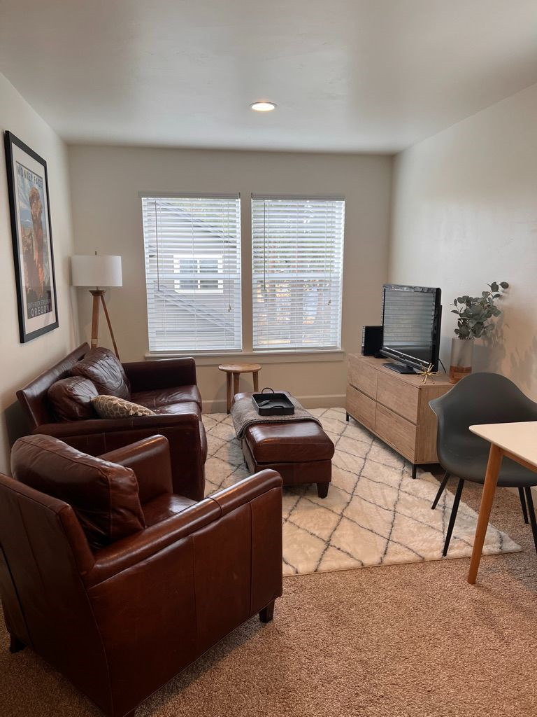 Perfect Basecamp for your Central Oregon work/play experience - Photo 6