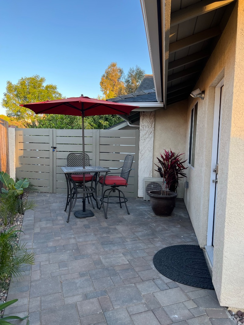 1Bedroom/Full Bath/full Kitchen/Private Dr/Fully Furnished - Photo 6