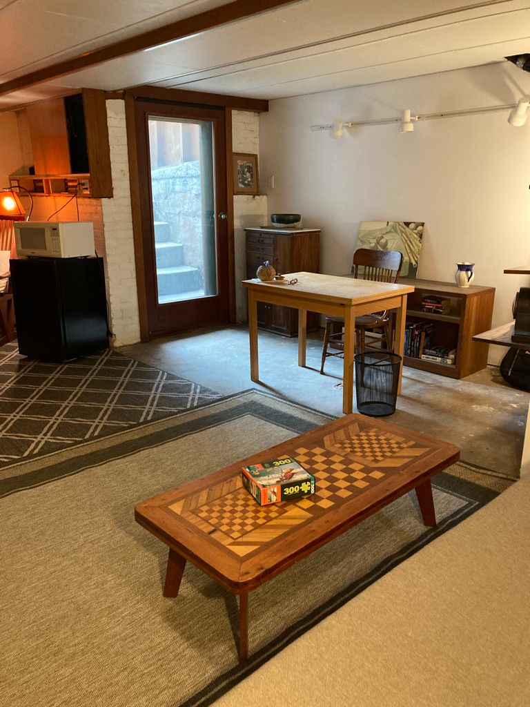 Large Fully Furnished Bedroom Available - Photo 6
