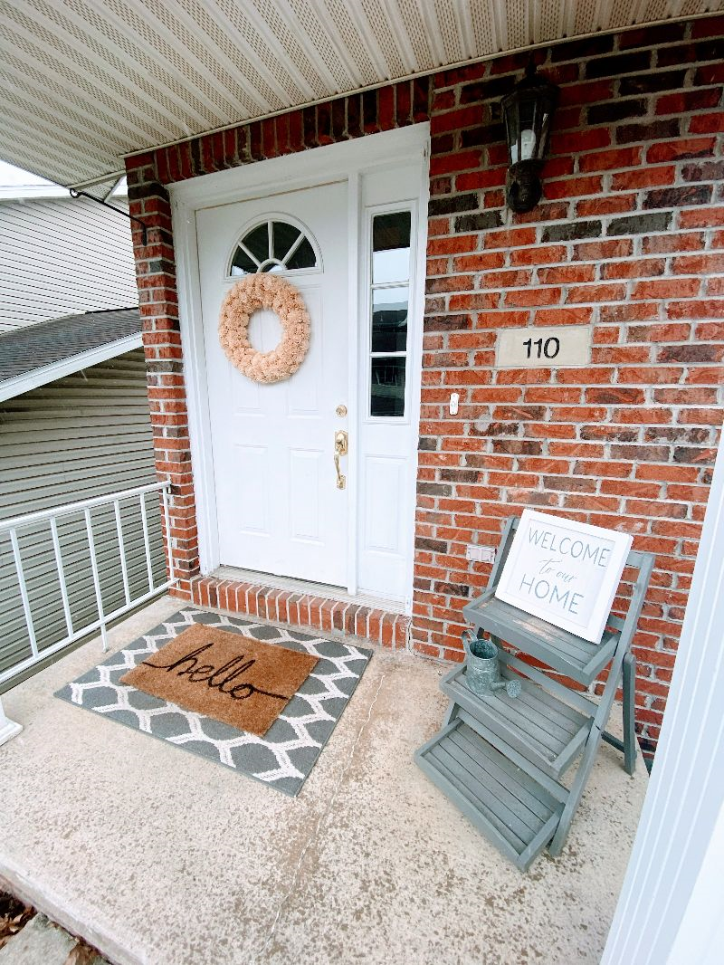 Townhome Walking Distance from Hospital. - Photo 1