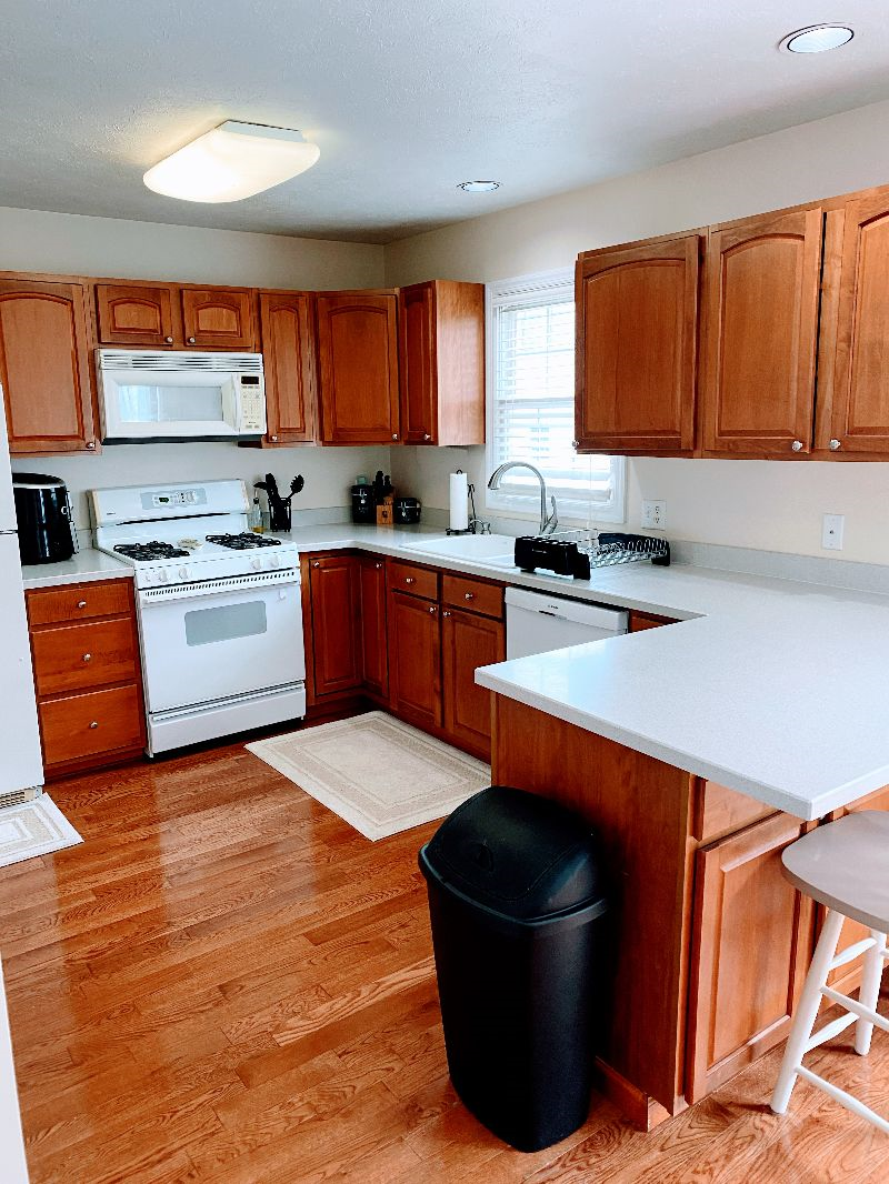 Townhome Walking Distance from Hospital. - Photo 10