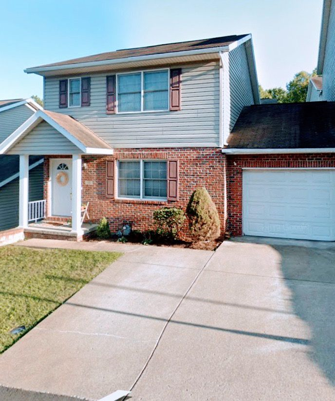 Townhome Walking Distance from Hospital. - Photo 5