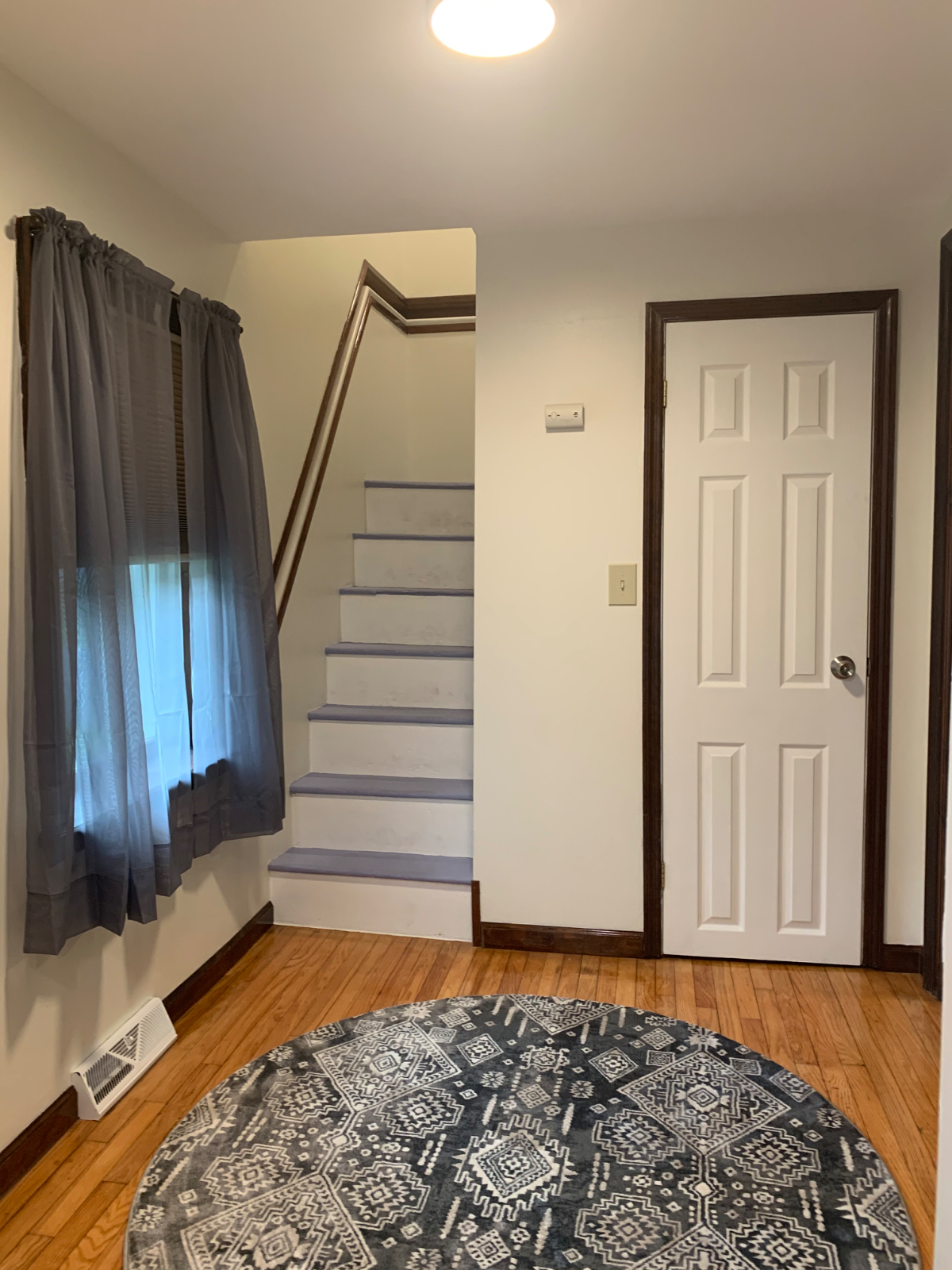 Modern Apartment In Friendly Neighborhood 1 bedroom - Photo 8