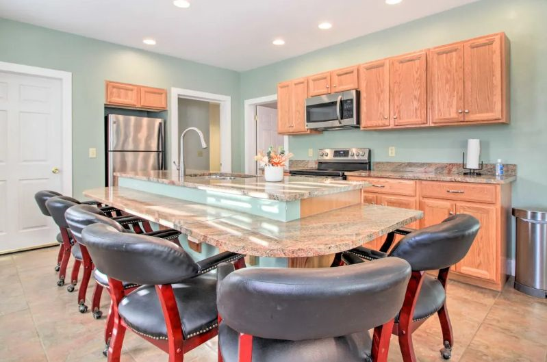 Modern 2 BR unit, 5 min to Okemo and Ludlow town center - Photo 6