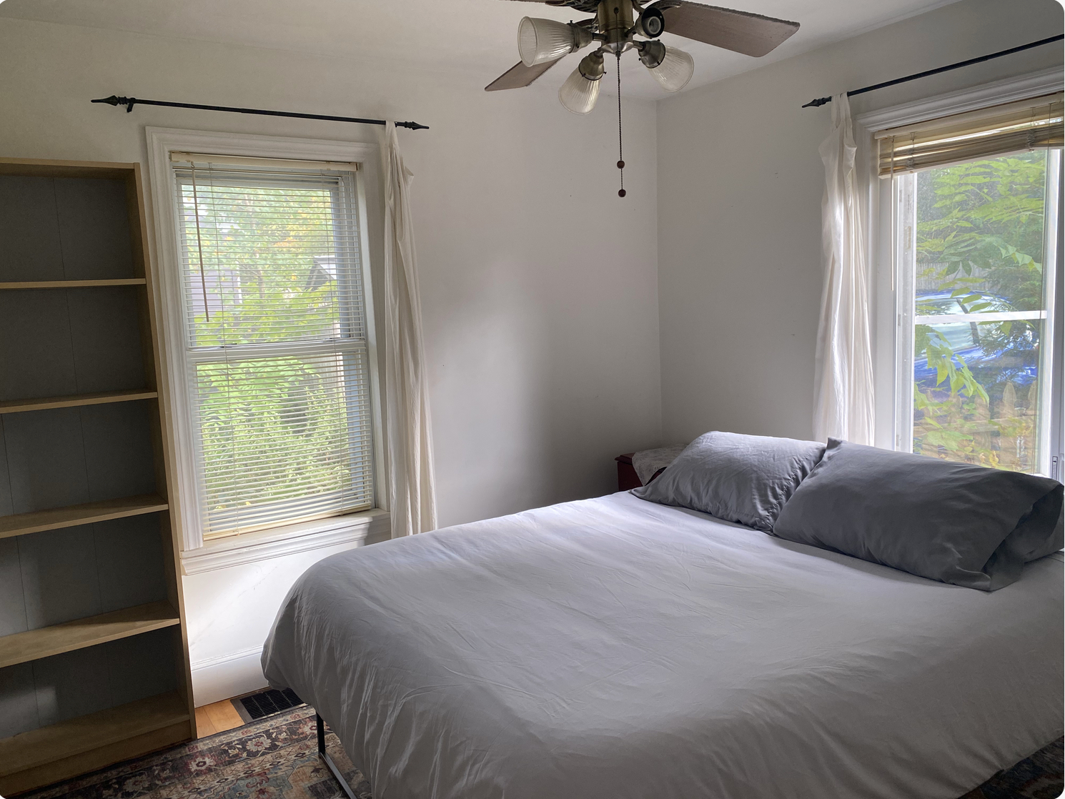 Bright, quiet, cozy cape with backyard in Burlington's South End - Photo 5