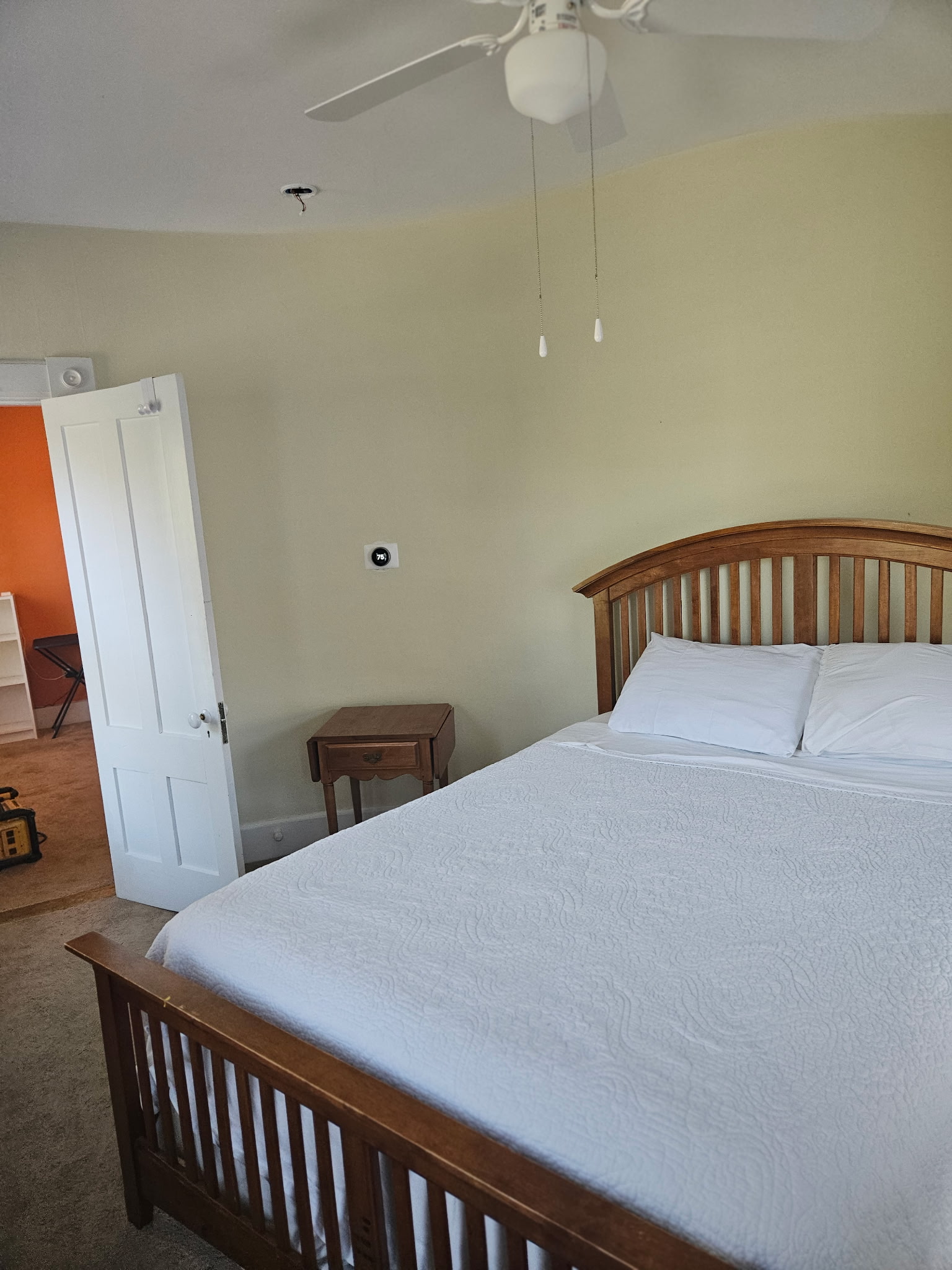 Great Apt near Hospitals across from park -1 - Photo 6