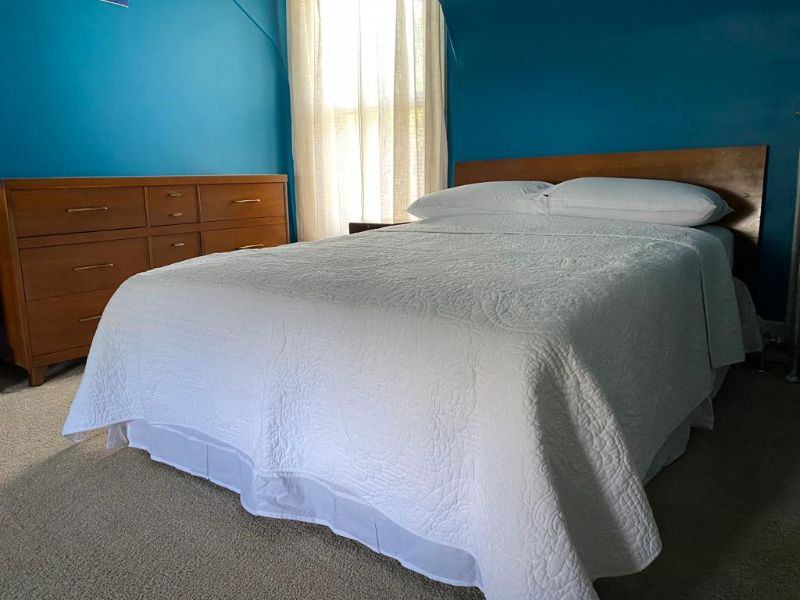 Great Apt near Hospitals across from park -1 - Photo 11