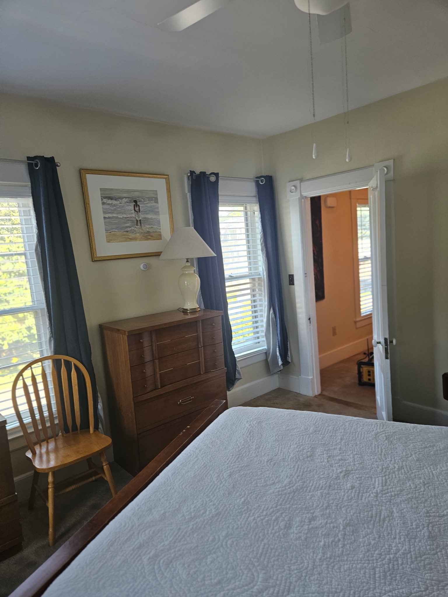 Great Apt near Hospitals across from park -1 - Photo 5