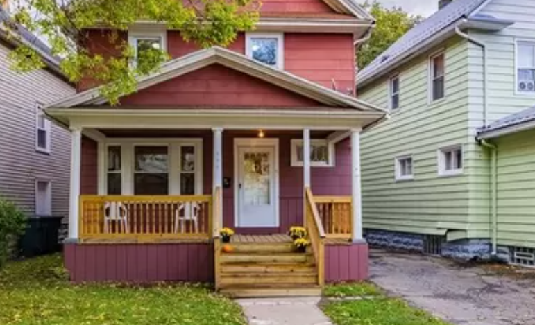 Rave Reviews- Newly Renovated-10 Min from RGH/Strong/Unity Hospital! - Photo 2